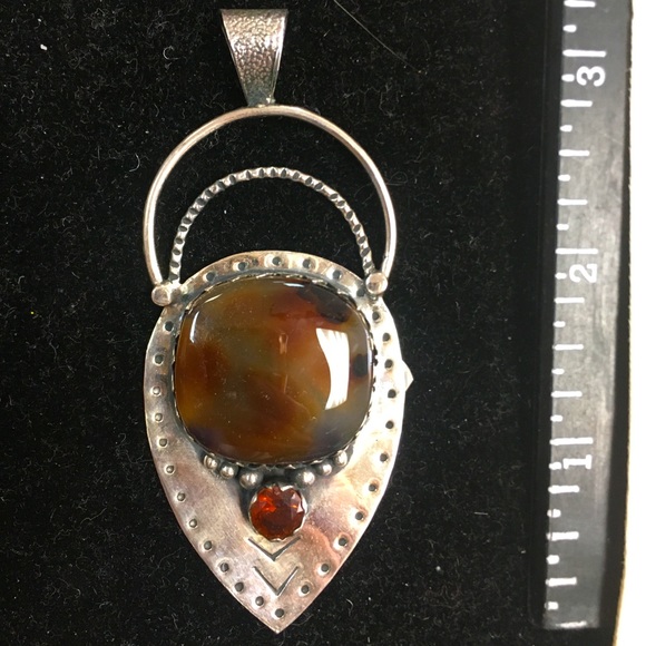 Huge handmade agate pendant sterling silver garnet - Picture 1 of 1